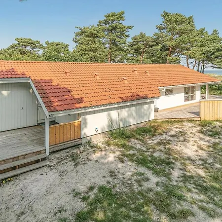 Holiday home Stunning In Nexo With Kitchen *